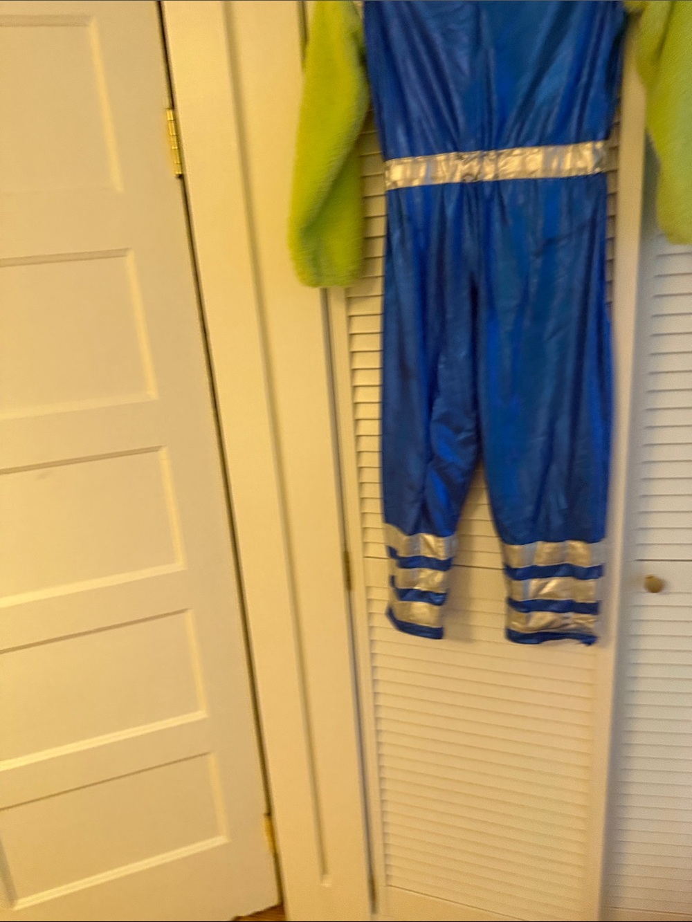 Kids Pottery Barn Kids Alien Spacesuit Costume - Blue and Green - Picture 5 of 11